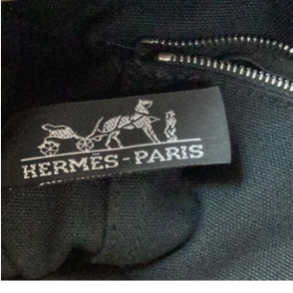 Authentic HERMES Fourre Tout MM Vintage Hand Tote - Picture 4 of 6